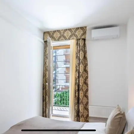 Apartment Buda Gem With Parking